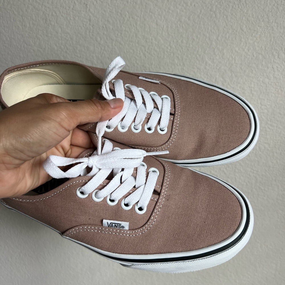 Vans Low-Top Sneakers Like New Soft Coco Mauve
Women 8 Men 6.5